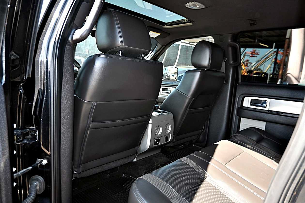 Used 2012 Ford F150 Raptor w/ Raptor Luxury Pkg AWD/4WD image 13