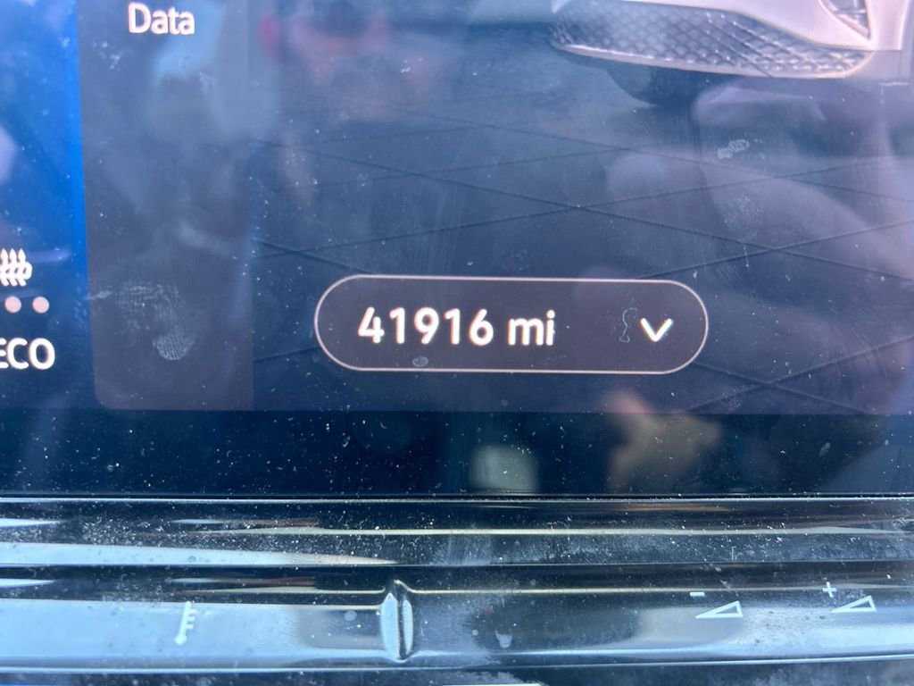 Used 2022 Volkswagen ID.4 Pro S image 11