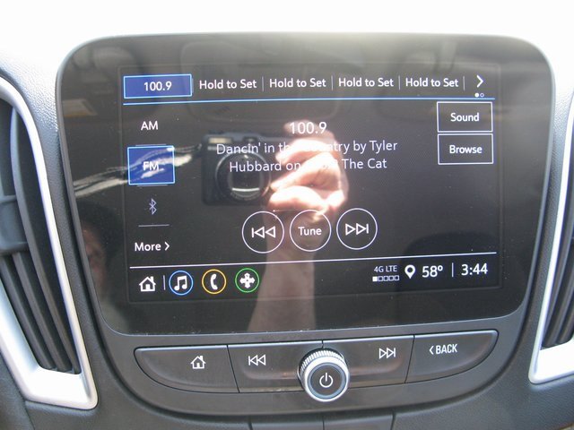 Used 2024 Chevrolet Malibu RS image 17