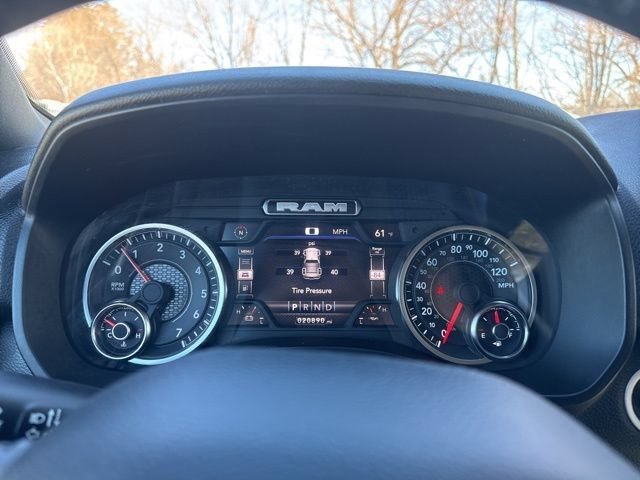Used 2023 RAM 1500 Big Horn AWD/4WD image 25