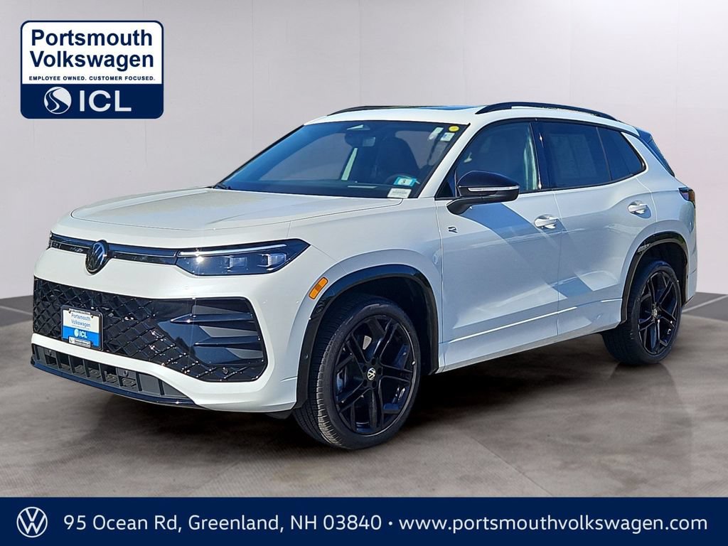 Used 2026 Volkswagen Tiguan SE R-Line AWD/4WD image 1
