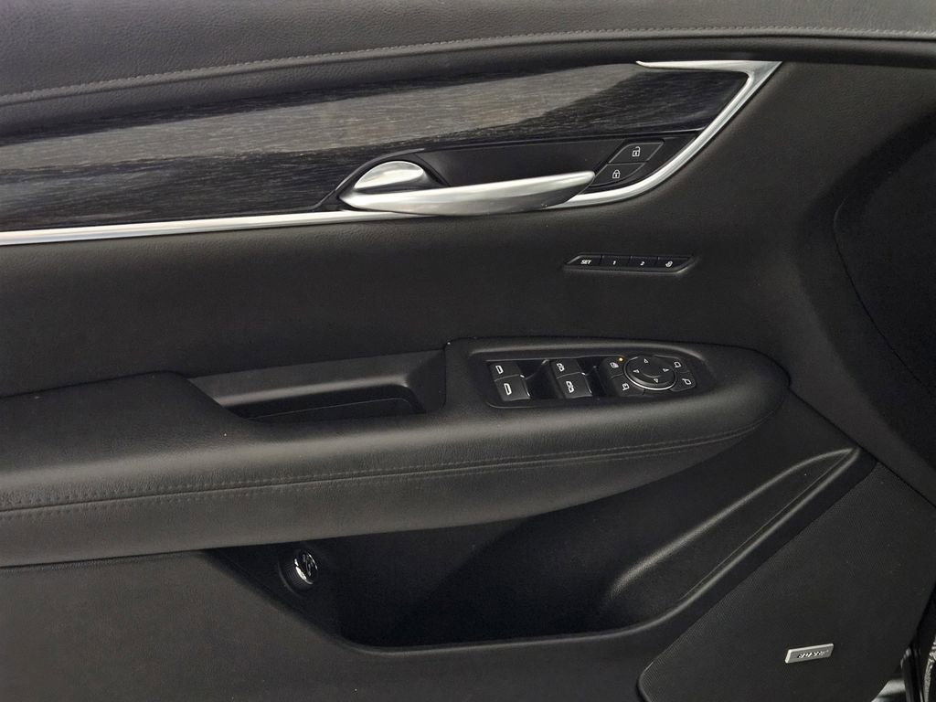 Used 2020 Cadillac XT5 Premium Luxury FWD image 27