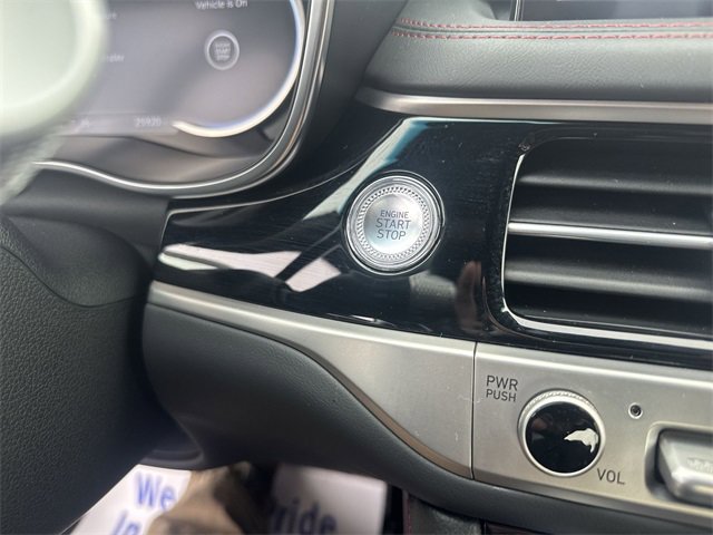 Used 2024 Genesis G70 2.5T w/ Sport Prestige Package image 17