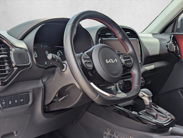 Used 2024 Kia Soul GT-Line FWD image 10