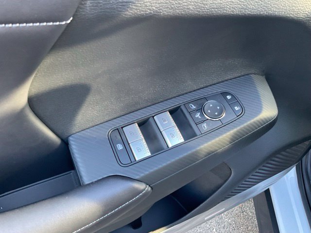 New 2026 Nissan Rogue SL AWD/4WD image 11
