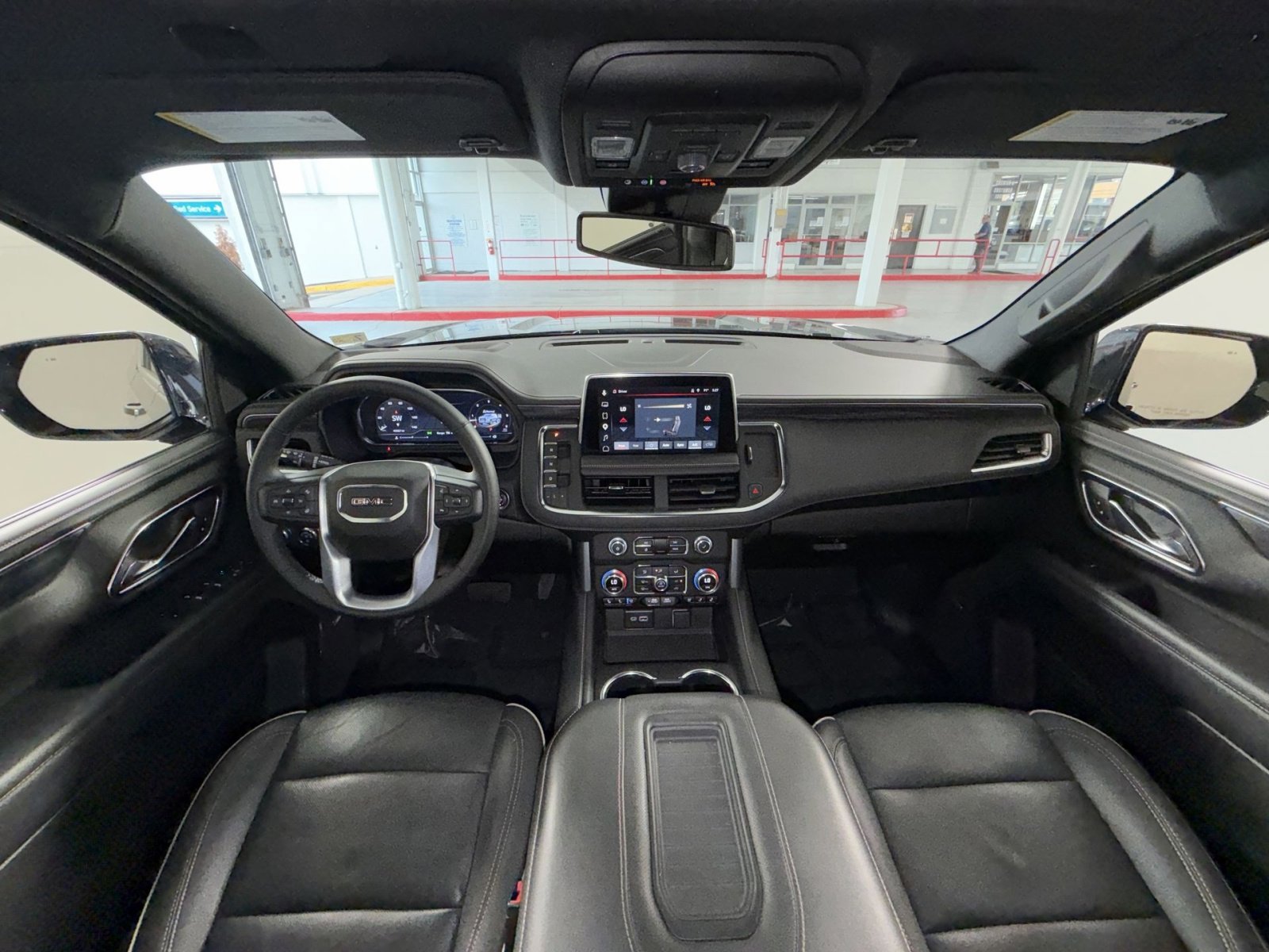 Used 2023 GMC Yukon XL SLT w/ SLT Premium Package image 23