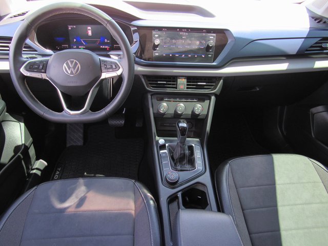 Used 2022 Volkswagen Taos SE image 11