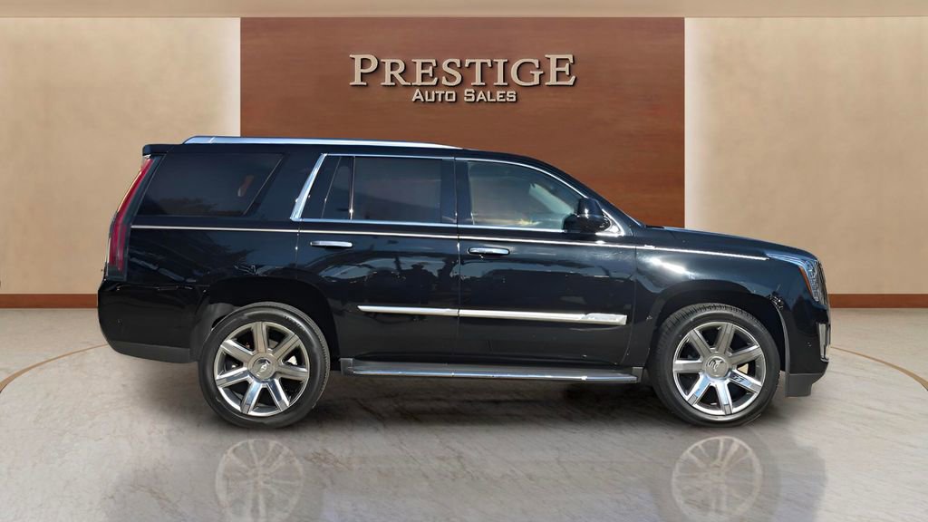Used 2020 Cadillac Escalade Luxury image 6