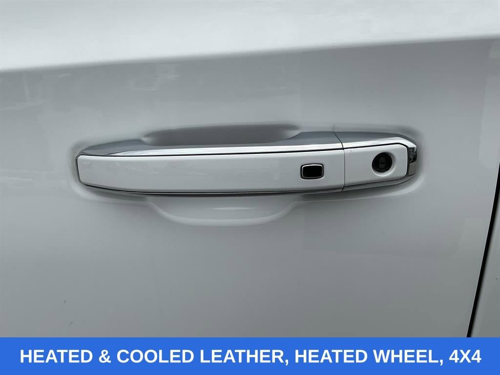 Used 2024 Chevrolet Tahoe Premier image 14