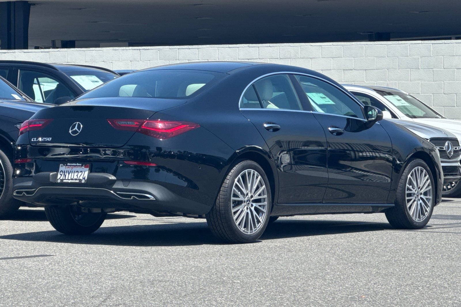 Certified 2025 Mercedes-Benz CLA 250 image 4