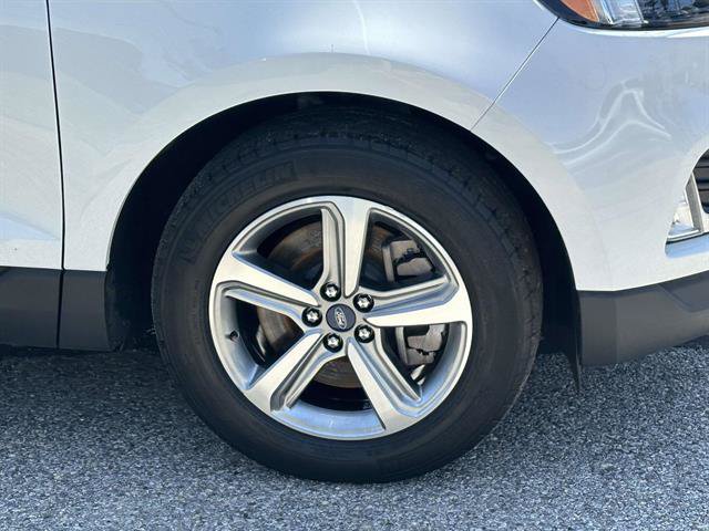 Used 2022 Ford Edge SEL w/ Convenience Package AWD/4WD image 7