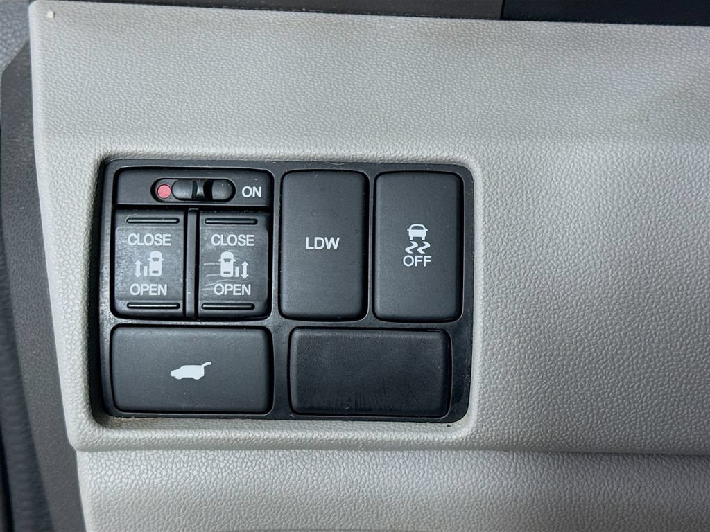 Used 2016 Honda Odyssey EX-L image 11
