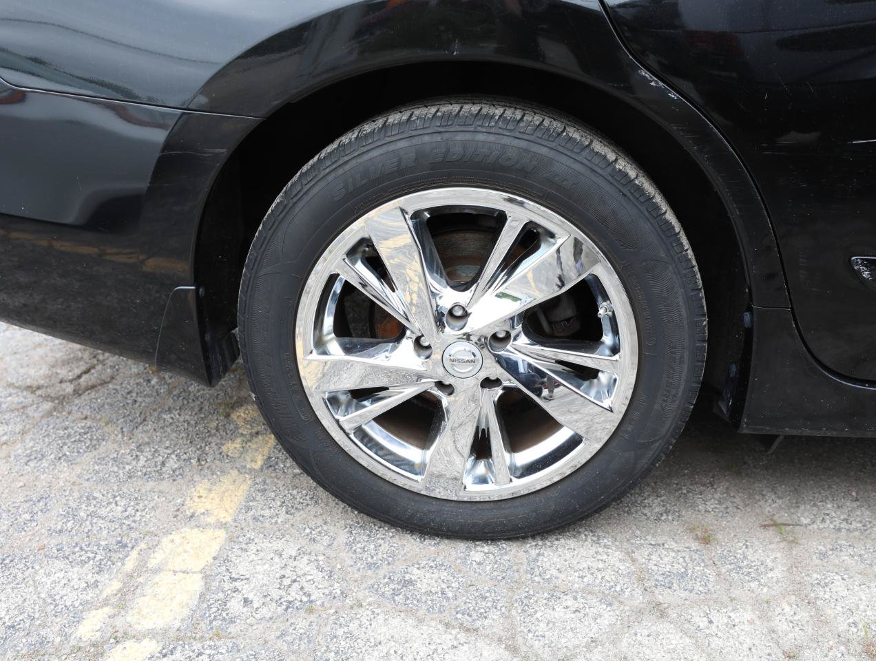 Used 2015 Nissan Altima 2.5 SV FWD image 10