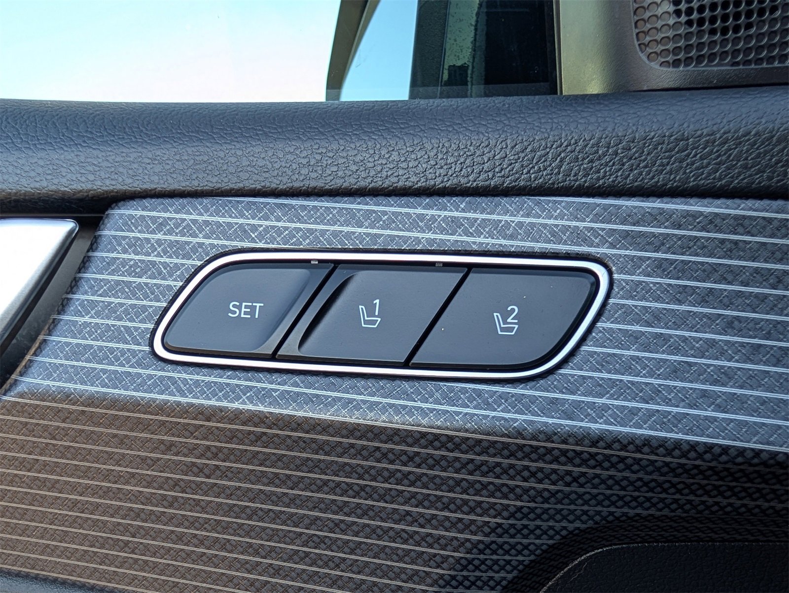 Used 2023 Hyundai Palisade Limited image 8