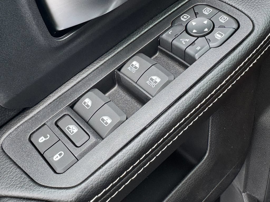 New 2026 RAM 3500 Big Horn AWD/4WD image 26