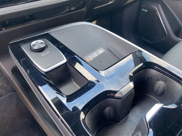 Used 2025 Buick Enclave Sport Touring image 13