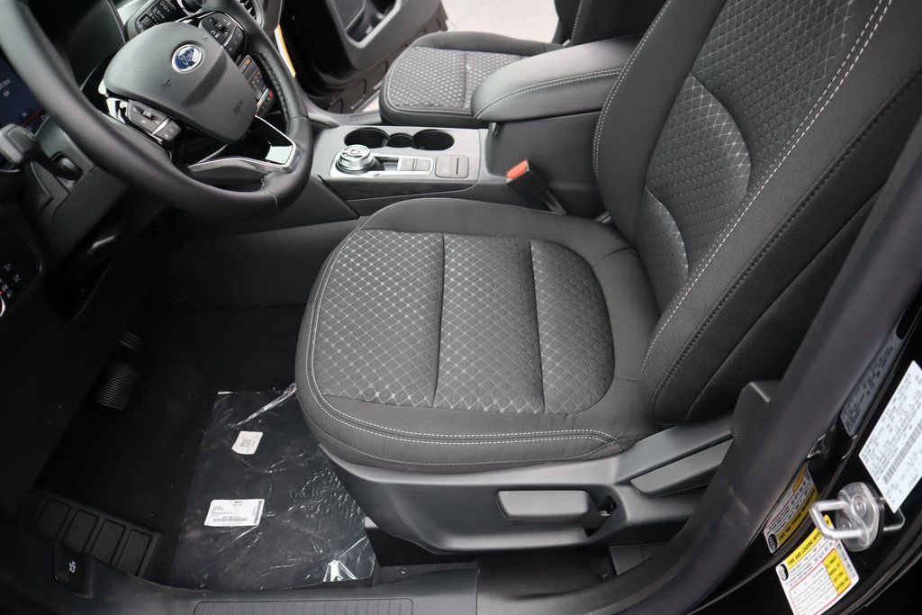 New 2026 Ford Escape Active w/ Cold Weather Package image 11