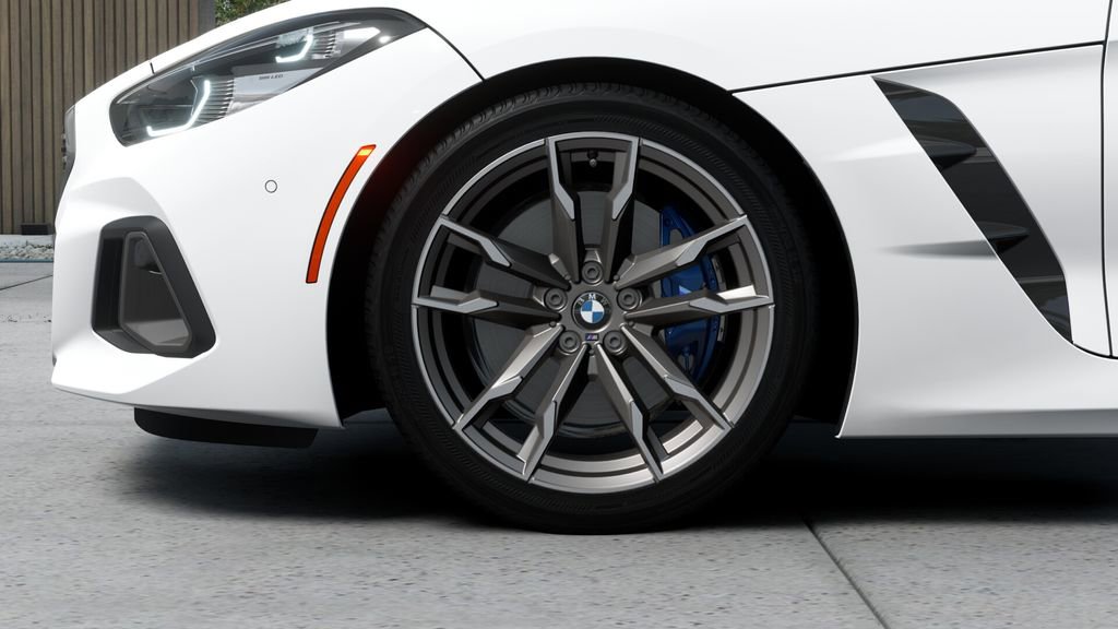 New 2026 BMW Z4 M40i w/ Premium Package RWD image 7