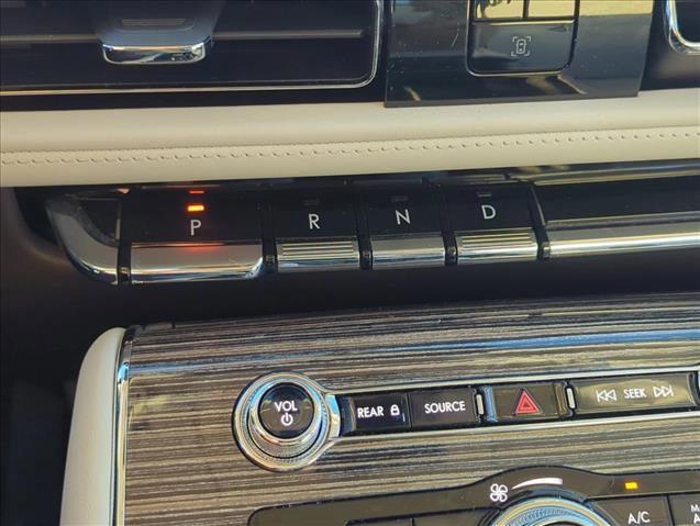 Used 2024 Lincoln Aviator Black Label image 11