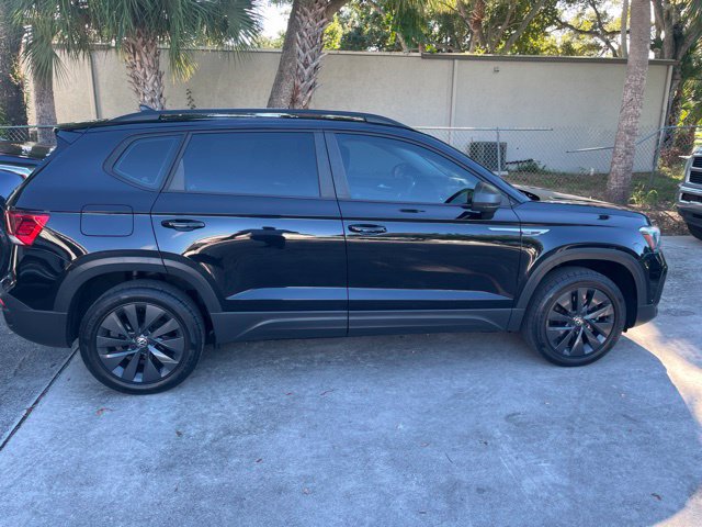 Used 2022 Volkswagen Taos S FWD image 5