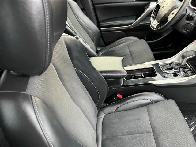 Used 2024 Mitsubishi Eclipse Cross SE AWD/4WD image 19
