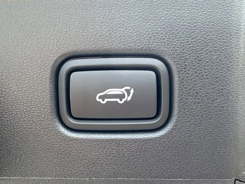 New 2026 Hyundai Tucson SEL FWD image 13