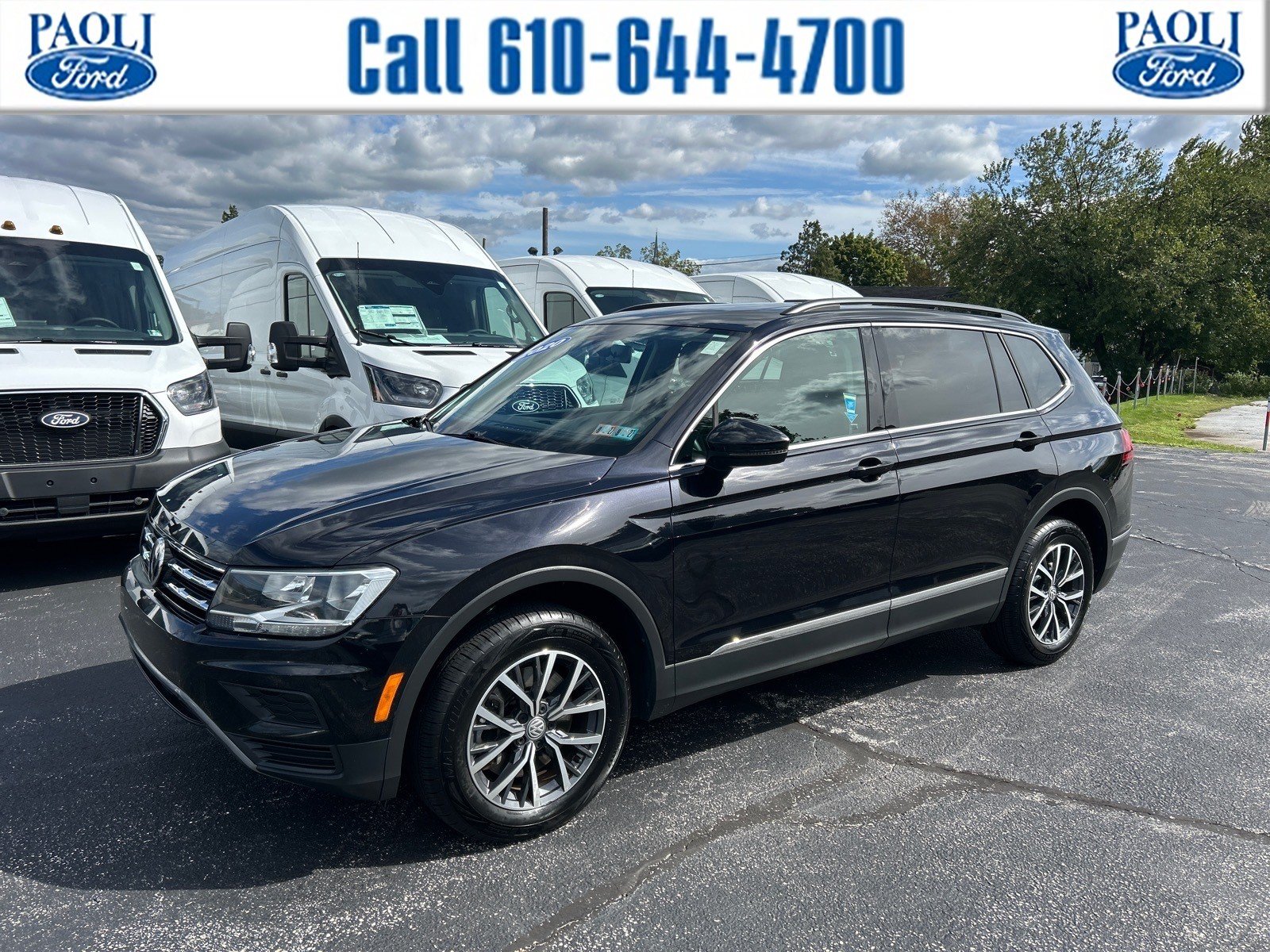 Used 2020 Volkswagen Tiguan SE w/ Panoramic Sunroof Package