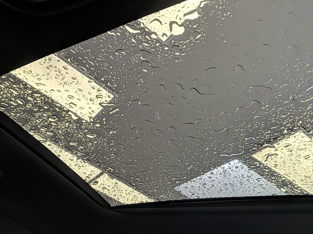 Used 2018 Kia Stinger GT2 image 32