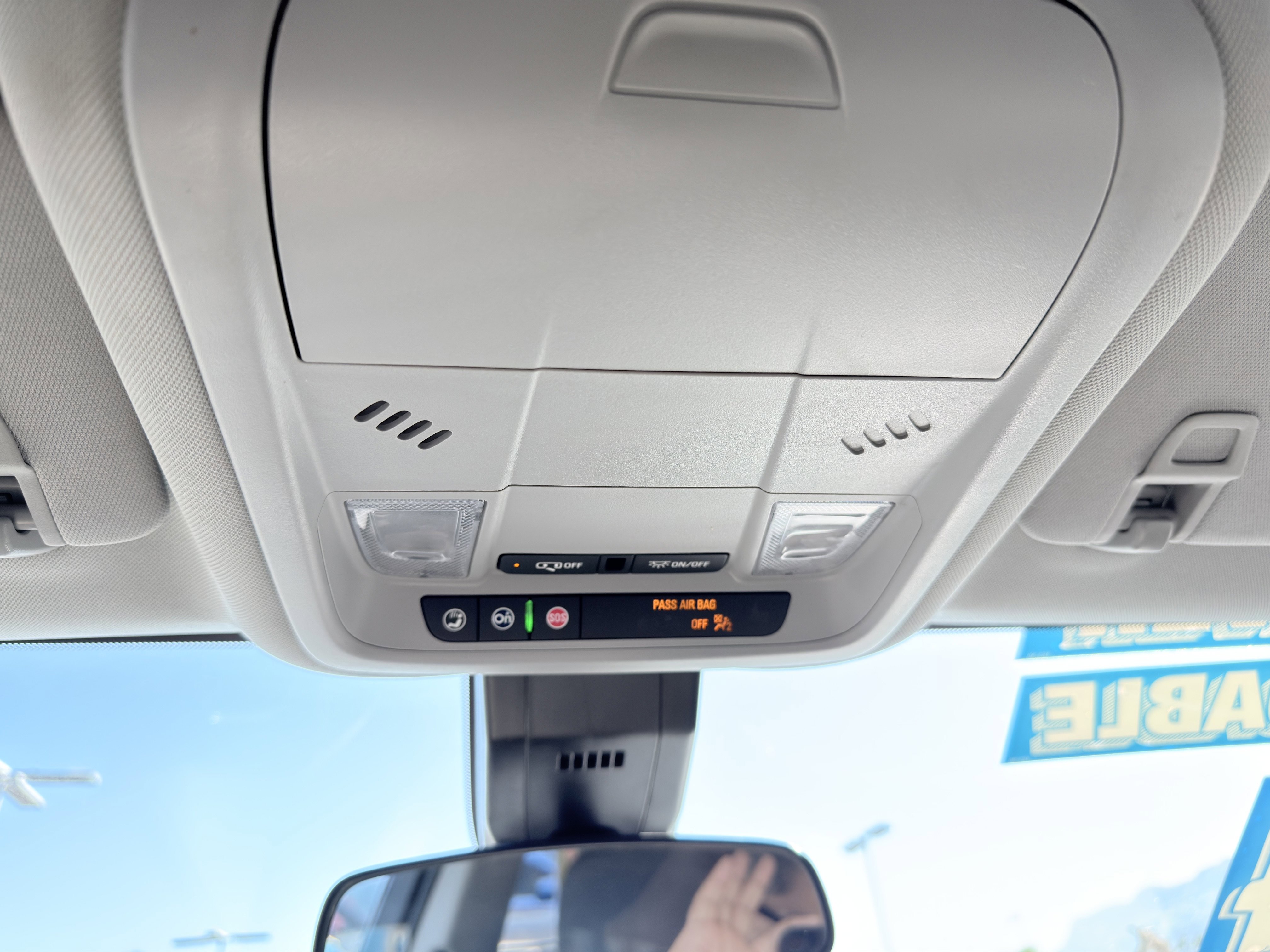 Used 2024 Chevrolet Equinox LT image 36