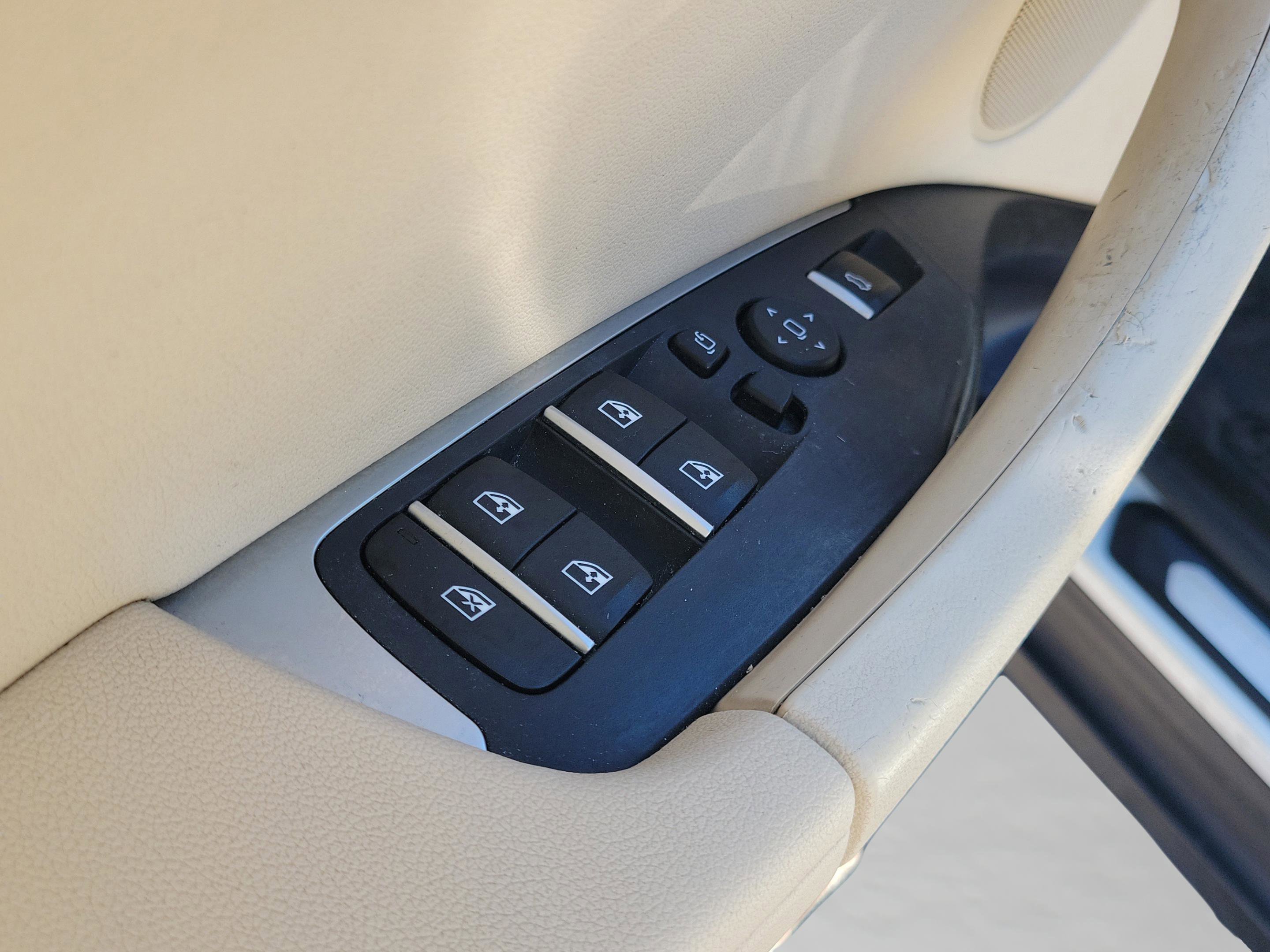 Used 2020 BMW X3 xDrive30i w/ Convenience Package image 22