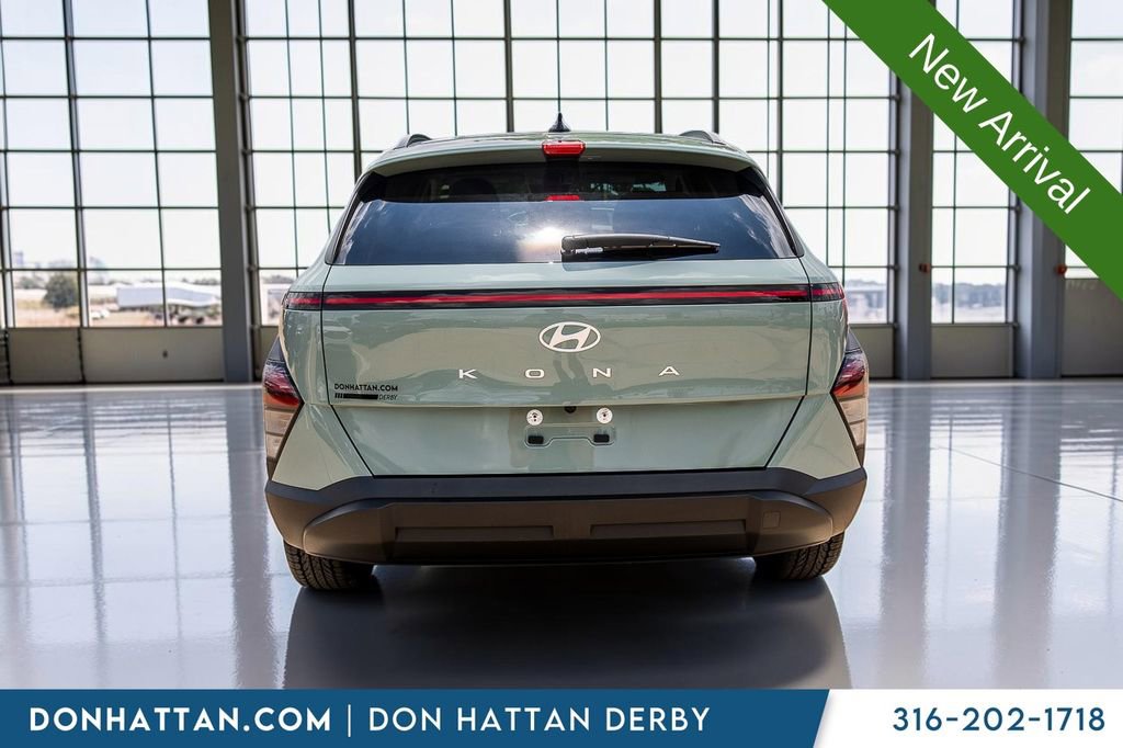 Used 2025 Hyundai Kona SEL FWD image 32