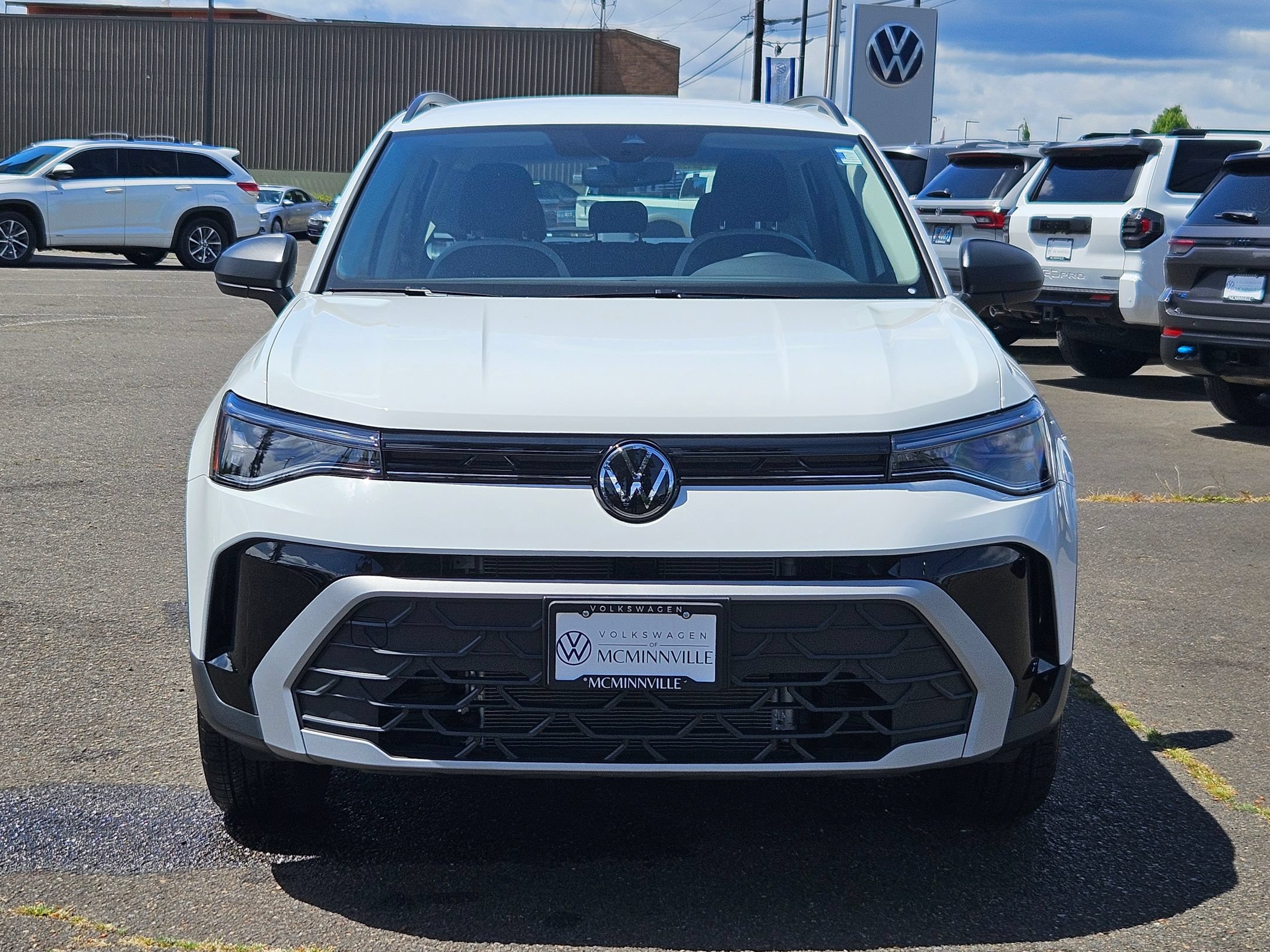 Used 2025 Volkswagen Taos S AWD/4WD image 8