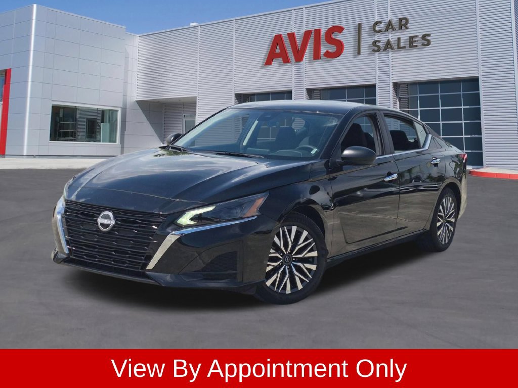 Used 2025 Nissan Altima 2.5 SV