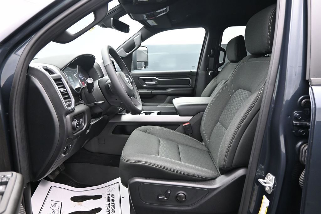 New 2026 RAM 1500 Lone Star AWD/4WD image 9