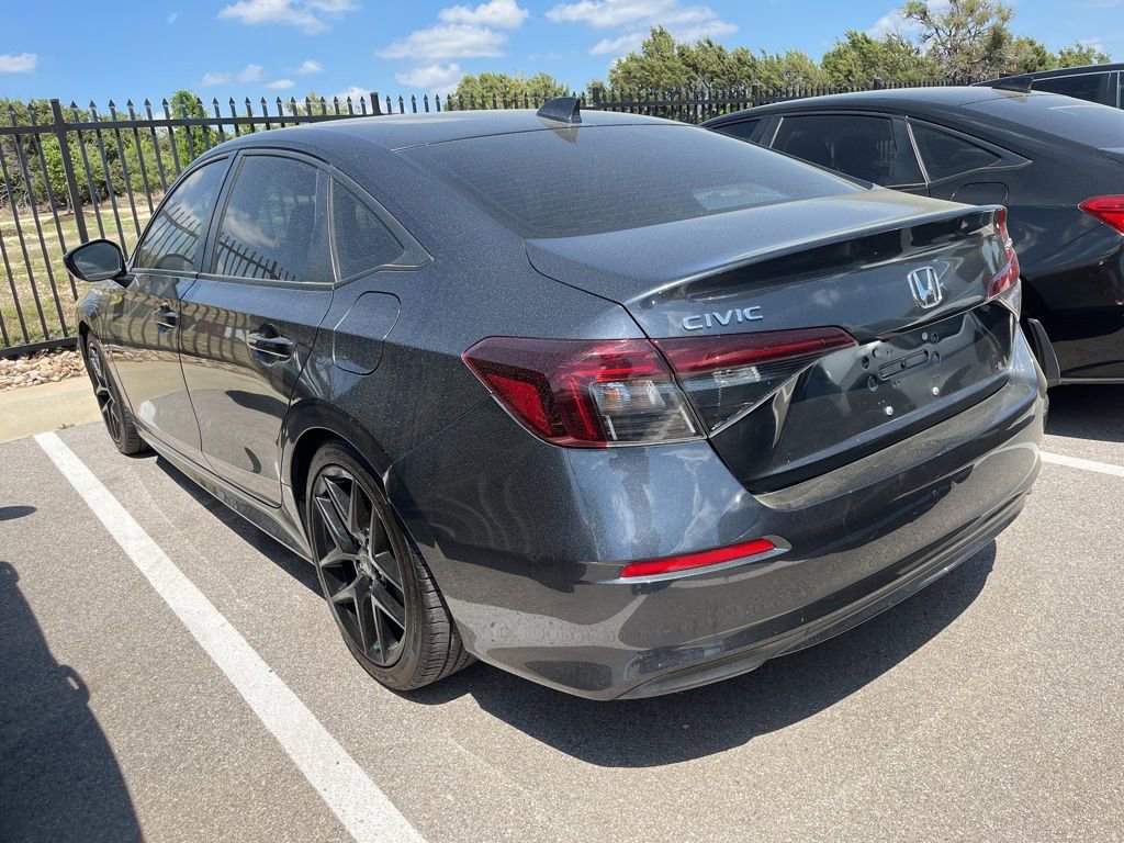 Used 2025 Honda Civic Sport image 4