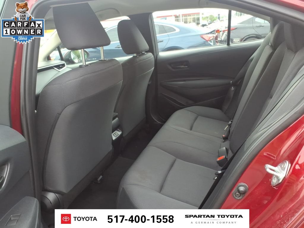 Used 2025 Toyota Corolla LE FWD image 12