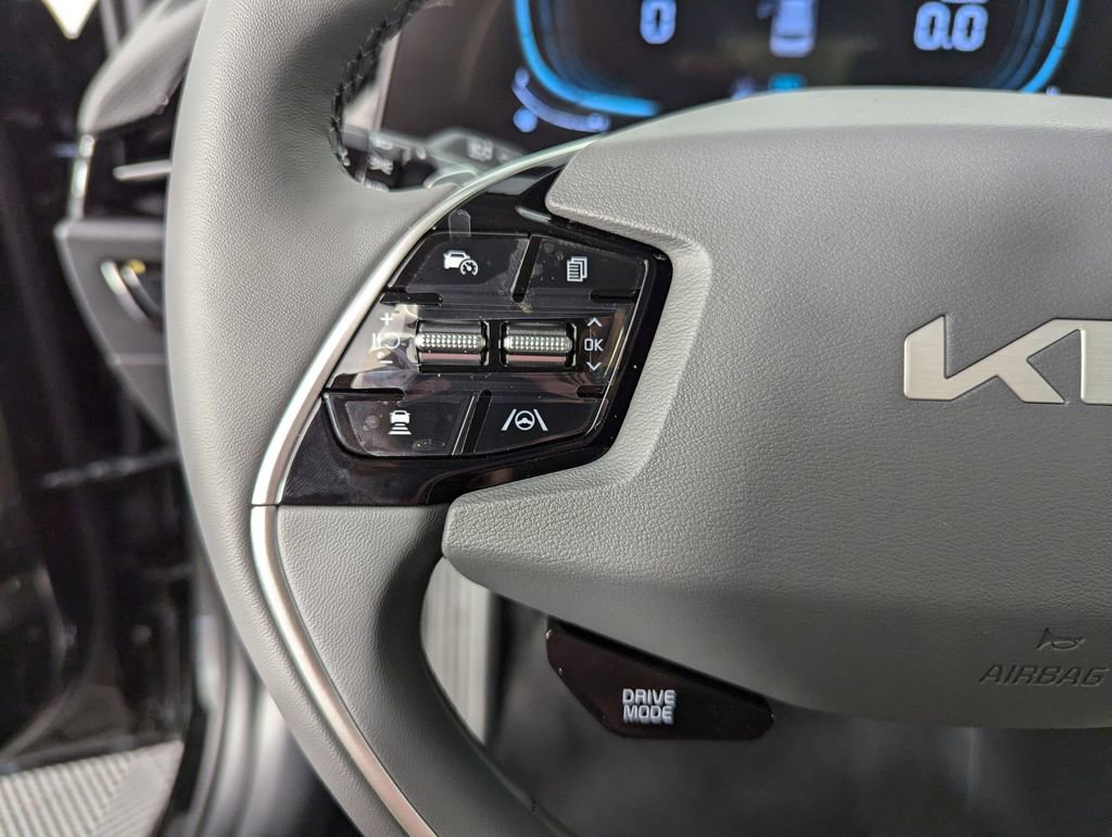 New 2025 Kia Niro SX image 21
