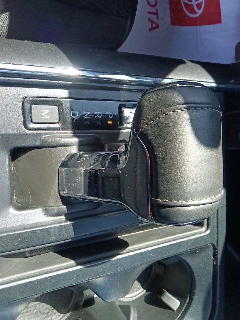 Used 2023 Ford F150 XLT w/ Equipment Group 302A High image 25