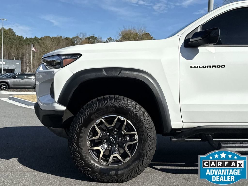 Used 2023 Chevrolet Colorado ZR2 w/ ZR2 Convenience Package III image 11