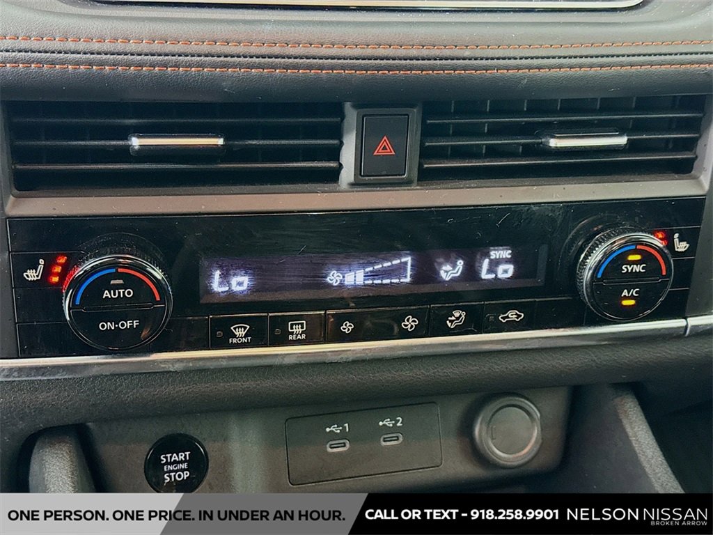 Certified 2025 Nissan Rogue SV image 15