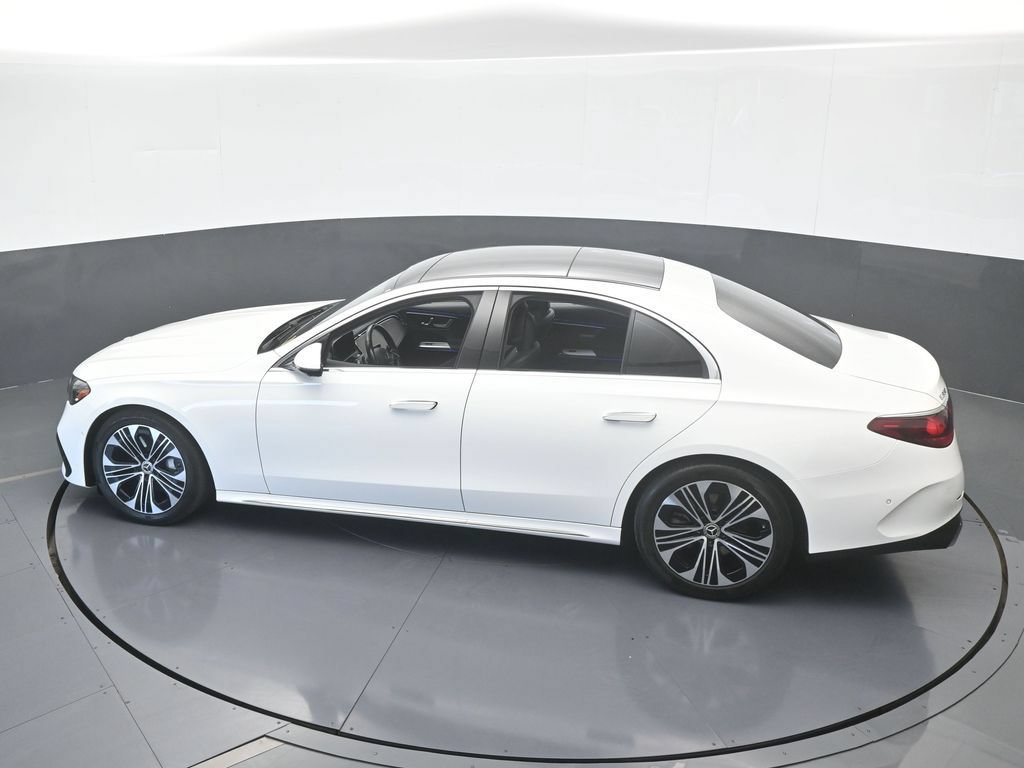 Used 2025 Mercedes-Benz E 350 Sedan image 57