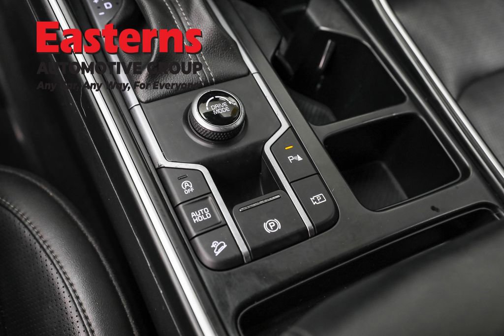 Used 2024 Kia Sorento S image 22