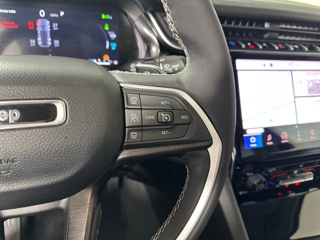 Used 2023 Jeep Grand Cherokee 4WD 4xe image 16