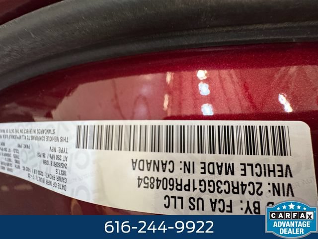 Used 2023 Chrysler Pacifica Limited AWD/4WD image 27