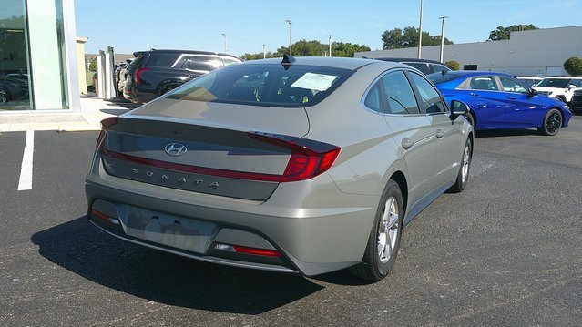 Certified 2023 Hyundai Sonata SE image 4
