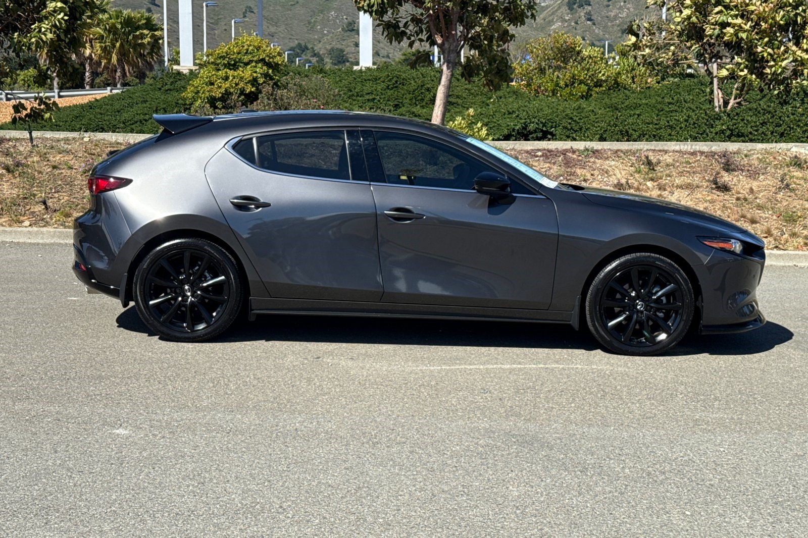 Used 2024 MAZDA MAZDA3 Hatchback w/Premium Plus Pkg AWD/4WD image 8