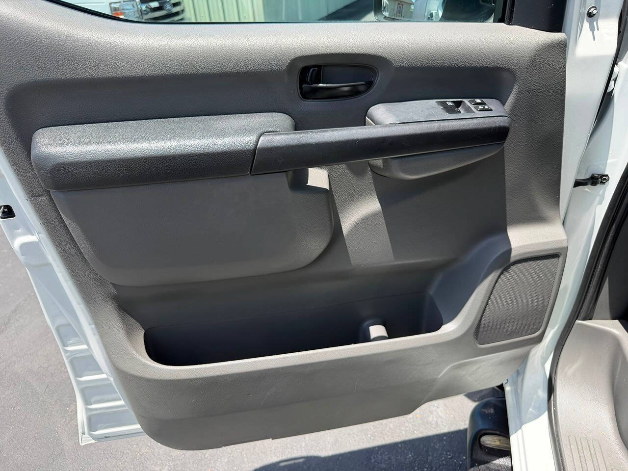 Used 2019 Nissan NV 3500 S RWD image 25