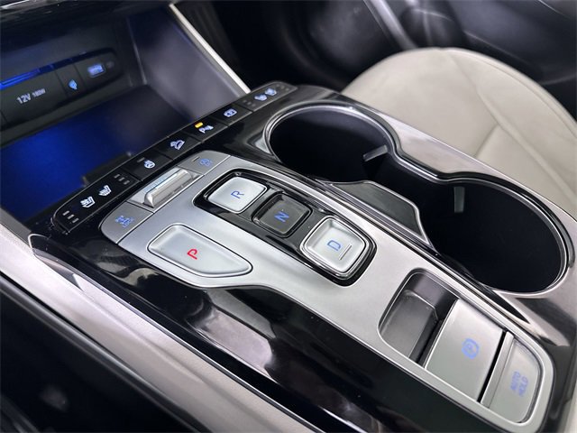 Used 2024 Hyundai Tucson Limited image 16