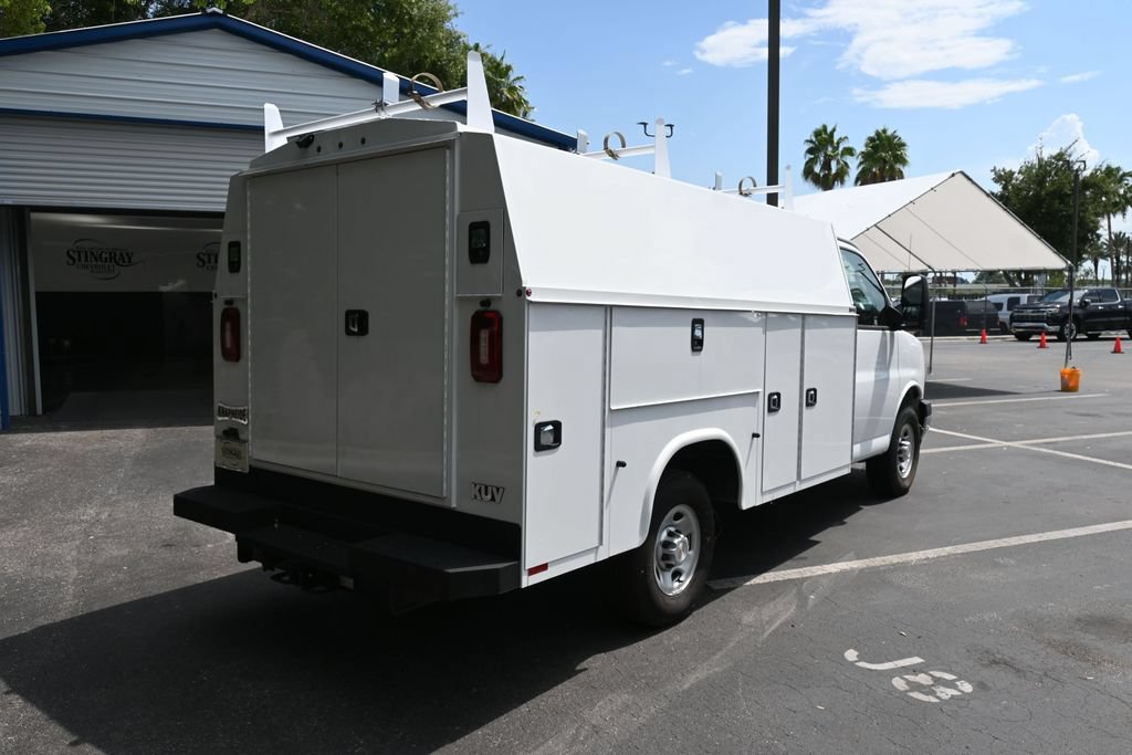 New 2025 Chevrolet Express 3500 w/ Power Convenience Package RWD image 5