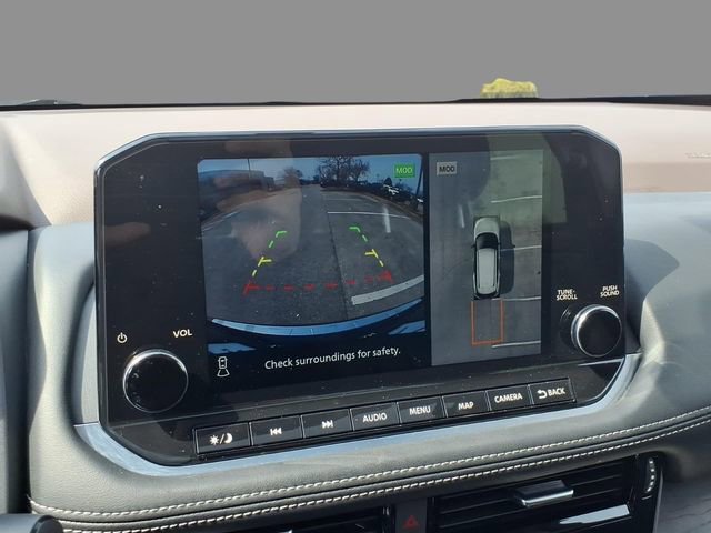Used 2023 Nissan Rogue Platinum image 27